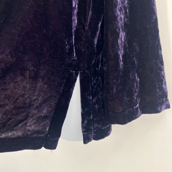 Chico's Sz 1 (M/8) Purple Velvet Top Embellished V-Neck Long Sleeve Evening - Picture 8 of 11
